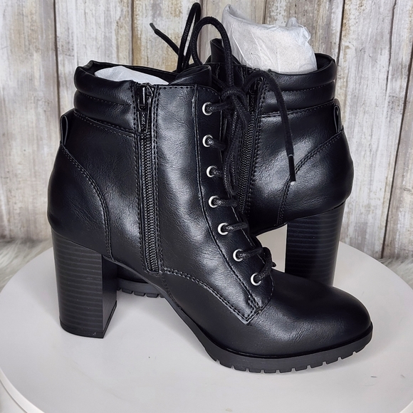 Style & Co Laurellee Lace-Up Dress Booties Black - Picture 7 of 10